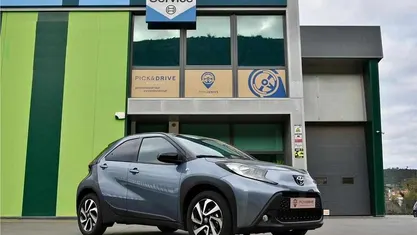 Usado 2024 Toyota Aygo X SUV | € 17.950 (Preço justo)