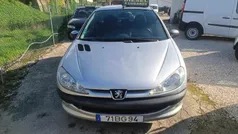Cinzento Usado 2006 Peugeot 206 Citadino | € 3.490 (Preço justo)