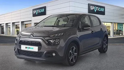 Cinza Usado 2024 Citroën C3 PureTech Citadino | € 13.900 (Preço justo)