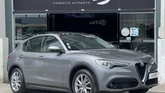 Cinzento Usado 2017 Alfa Romeo Stelvio SUV | € 22.990 (Bom preço)