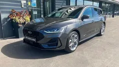 Branco Usado 2022 Ford Focus Sedan | € 18.900 (Preço justo)