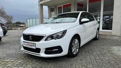 Usado Peugeot 308 102 HP (75 kW) 2019