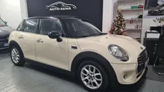 Branco Usado 2017 Mini Cooper D Citadino | € 18.900 (Preço justo)