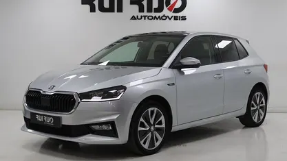 Usado Skoda Fabia First Edition 95 HP (69 kW) 2022 Cinza Citadino