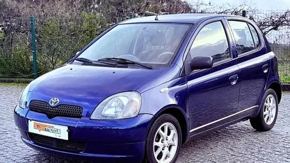 Usado Toyota Yaris 68 HP (50 kW) 2001