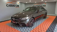 Cinza Usado 2020 Mercedes C300 AMG line Sedan | € 32.990 (Preço justo)