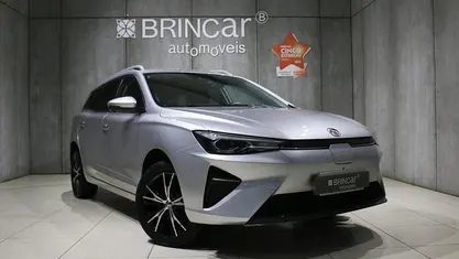 Usado MG MG5 EV Luxury 130 kW (177 HP) 2023 Cinza Carrinha