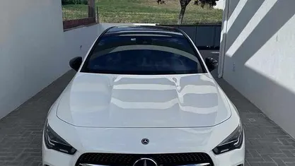 Branco Usado 2020 Mercedes CLA200 Carrinha | € 32.900 (Preço justo)