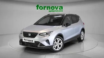 Usado Seat Arona FR 115 HP (84 kW) 2024 Cinza SUV
