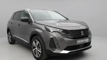 Usado Peugeot 5008 130 HP (95 kW) 2024 Antracite SUV
