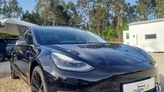Preto Usado 2019 Tesla Model 3 Performance Sedan | € 24.750 (Preço justo)