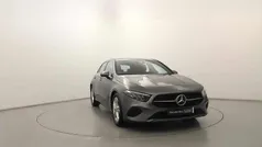 Cinzento Usado 2023 Mercedes A200 Citadino | € 30.990 (Bom preço)