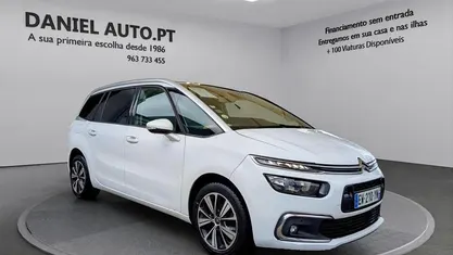 Branco Usado 2017 Citroën Grand C4 Picasso Monovolume | € 14.750 (Preço justo)