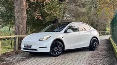 Branco (metalizado) Usado 2022 Tesla Model Y Performance SUV | € 42.990 (Preço justo)
