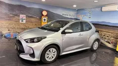 Usado 2022 Toyota Yaris Hybrid Comfort Citadino | € 15.500 (Bom preço)