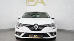 Branco Usado 2018 Renault Mégane IV Intens Sedan | € 13.980 (Preço justo)