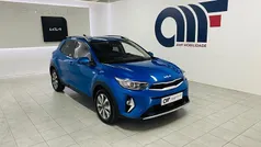 Usado 2025 Kia Stonic SUV | € 17.899 (Preço justo)