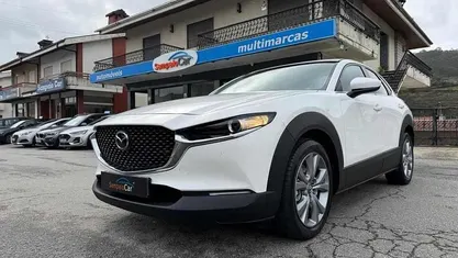 Usado Mazda CX-30 Exclusive-Line 122 HP (89 kW) 2022 Branco SUV