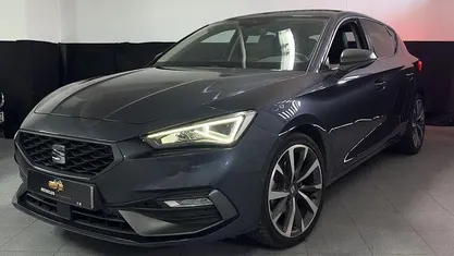 Cinzento Usado 2021 Seat Leon FR Sedan | € 17.990 (Preço justo)