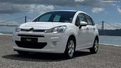Branco Usado 2016 Citroën C3 PureTech Citadino | € 7.490 (Bom preço)