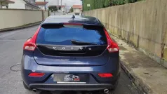 Usado 2014 Volvo V40 Kinetic Carrinha | € 13.500 (Preço justo)