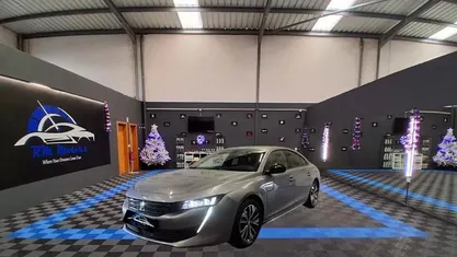 Usado Peugeot 508 Allure 131 HP (96 kW) 2022 Cinza Sedan