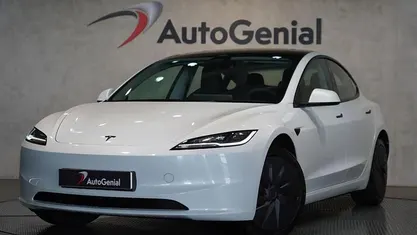 Usado Tesla Model 3 208 kW (283 HP) 2026 Sedan