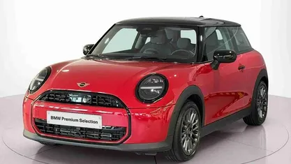 Vermelho Usado 2024 Mini Cooper Classic Citadino | € 28.500 (Super Preço)