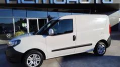 Branco Usado 2019 Fiat Doblò Easy Monovolume | € 10.490 (Preço justo)