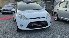 Branco Usado 2011 Ford Fiesta Citadino | € 7.600 (Preço justo)