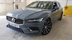 Cinzento Usado 2023 Volvo V60 Carrinha | € 41.700 (Preço justo)