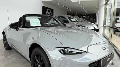 Cinza Usado 2024 Mazda MX5 Prime-Line Cabrios | € 36.840 (Preço justo)