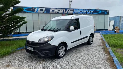 Usado Fiat Doblò 95 HP (69 kW) 2020 Monovolume