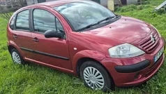 Vermelho Usado 2002 Citroën C3 Citadino | € 2.750 (Preço justo)