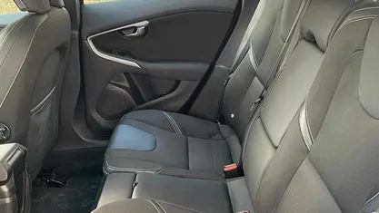 Usado 2019 Volvo V40 Citadino | € 19.500 (Preço justo)