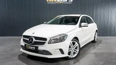 Branco Usado 2016 Mercedes A160 Urban Citadino | € 15.750 (Preço justo)