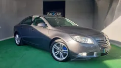 Cinzento Usado 2011 Opel Insignia Cosmo Sedan | € 7.990 (Preço justo)