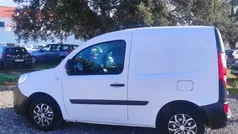 Branco Usado 2017 Renault Kangoo Monovolume | € 9.750 (Bom preço)