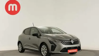 Cinzento Usado 2025 Renault Clio V | € 19.999 (Preço justo)