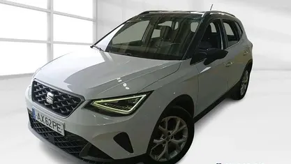 Usado Seat Arona FR 110 HP (80 kW) 2023 Branco SUV