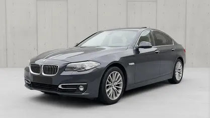 Usado BMW 520 Luxury Line 190 HP (139 kW) 2014 Sedan