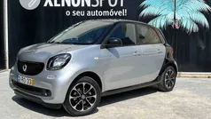 Cinzento Usado 2016 Smart ForFour Passion Citadino | € 10.600 (Preço justo)