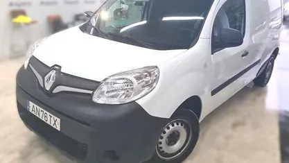 Usado Renault Kangoo Business 95 HP (69 kW) 2022 Branco Monovolume