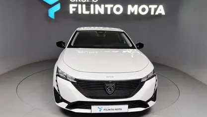 Usado Peugeot 308 Active 130 HP (95 kW) 2022 Branco Carrinha