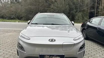 Usado 2023 Hyundai Kauai Premium SUV | € 23.900 (Preço justo)