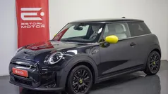 Preto Usado 2023 Mini Cooper SE Citadino | € 26.900 (Preço justo)