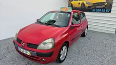 Usado 2001 Renault Clio II | € 1.750 (Bom preço)