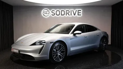 Cinzento Usado 2020 Porsche Taycan | € 66.900 (Preço justo)