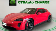 Usado 2022 Porsche Taycan Sedan | € 94.999 (Caro)