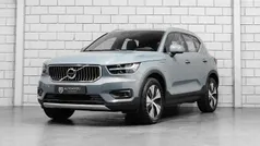 Cinza Usado 2021 Volvo XC40 Inscription SUV | € 30.490 (Preço justo)